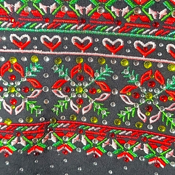 Quacker Factory Black Christmas Holiday Long Sleeve Embroidered Top-Plus Size 2X - Picture 3 of 6